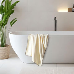 Spread Spain Microfiber Bath Towel 370 Gsm | Bath Towel For Men & Women Extra Soft Plush & High Absorbent | Set of 1 (Ivory)