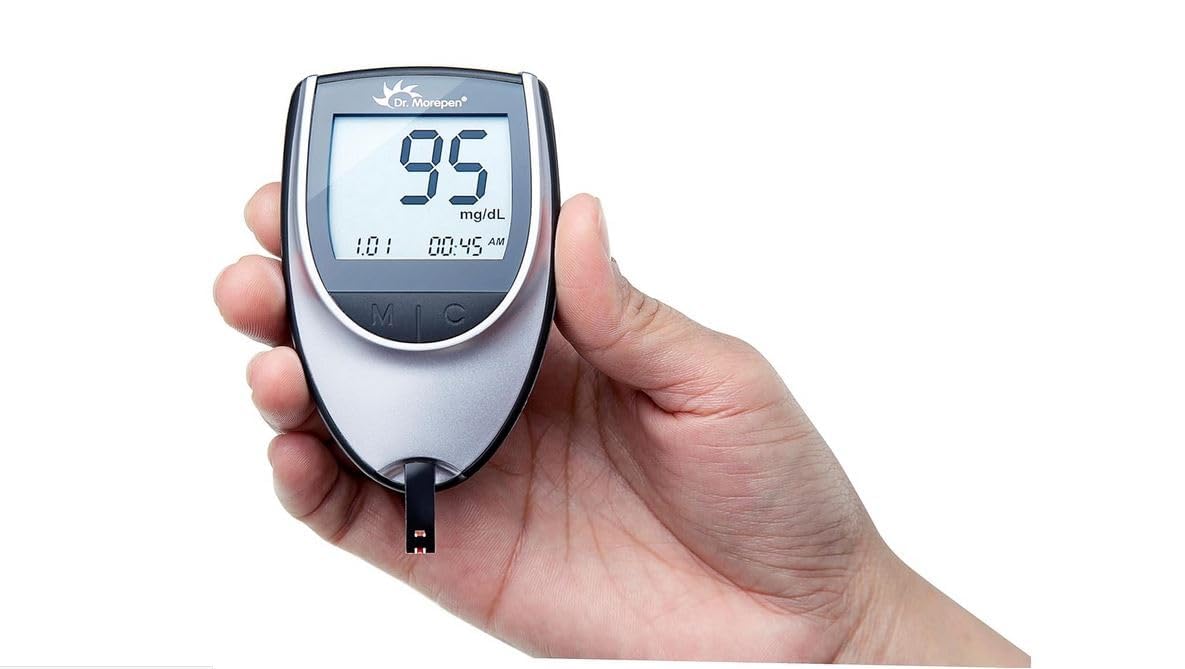 Dr. Morepen GlucoOne Blood Glucose Monitor Model BG-03 With 25 Strips Dr. Morepen GlucoOne Blood Glucose Monitor Model BG-03 With 25 Strips