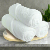 Heelium Bamboo Bath Towel 1800 Gsm | Ultra Absorbent 3x Softer Than Cotton Towels - White (Pack Of 3)