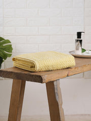 Spaces 100% Cotton Large Bath Towel 400 Gsm | For Men & Women Super Absorbent, Quick Dry, Ultra Soft Dobby Solid Design Towels Large Size (Pale Banana)