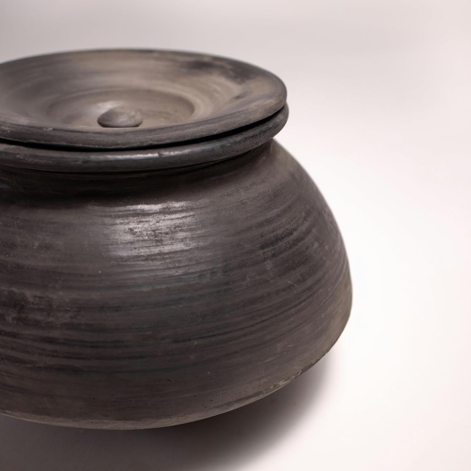Exclusive Range Unglazed Clay Biryani Handi With Lid 3 Liters - Pack Of 2 | Earthen Pot For Cooking With Lid, Black Exclusive Range Unglazed Clay Biryani Handi With Lid 3 Liters - Pack Of 2 | Earthen Pot For Cooking With Lid, Black