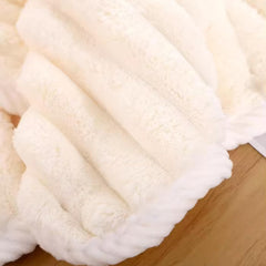 Linear Microfiber Bath Towel 300 Gsm | Large Size Bath Towel For Men & Women Lining Design (Cream)
