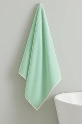 Xolena Microfiber Bath Towel 450 Gsm | Quick-Dry & Highly Absorbent Lightweight & Super Soft Towels For Bath, Beach, Gym & Swim Towel (Mint Green)