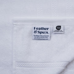 Feather & Spun Bamboo Cotton Bath Towel 600 Gsm | Anti Microbial Fade Resistant Double Needle Stitch Bath Towel (Pure Snow)
