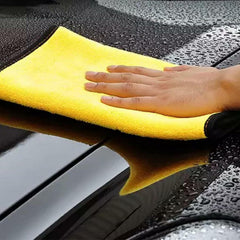 Outlay Home Thick Lint & Streak-Free Multipurpose Cloths Automotive Microfibre Towels For Car, Bike Cleaning Polishing Washing & Detailing - 3 Pieces