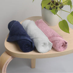 Heelium Bamboo Face Towel 600 Gsm | Ultra Absorbent & Odour-Free 3x Softer Than Cotton Towels | Pack Of 3 -Blue, White & Peach