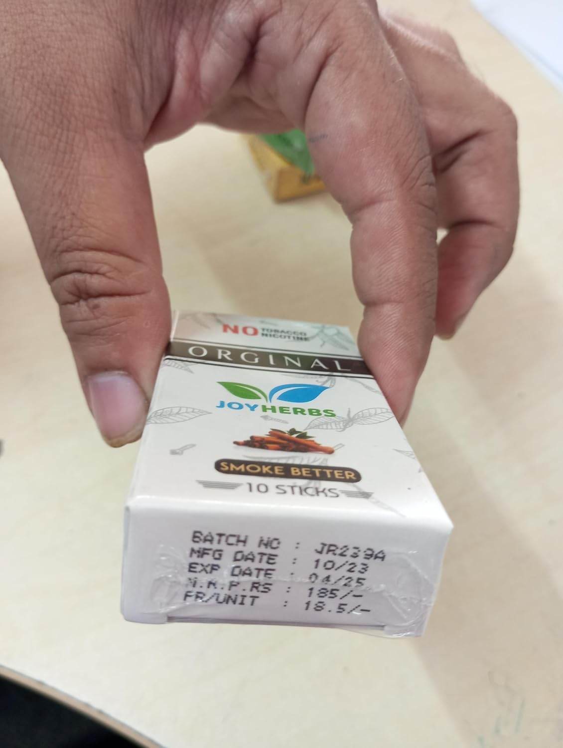 Herbal Cigarettes For Smoking, Original Flavoured King Size Herbal Smoke Sticks Pack Of 20 - Tobacco Free & Nicotine Free Herbal Cigarettes For Smoking, Original Flavoured King Size Herbal Smoke Sticks Pack Of 20 - Tobacco Free & Nicotine Free