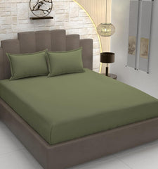Plain Cotton King Size Elastic Fitted Bedsheet With 2 Pillow Covers - 72 X 78 X 8 Inches, Dark Green | Ideal For Home Bedrooms, Hotel Rooms, Guest Bedsheet