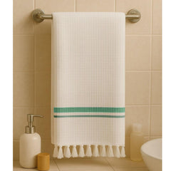Pixel Home Decor Bath Towel 250 Gsm | Easy For Travel Micro Waffle Cotton Bath Towel (Green)