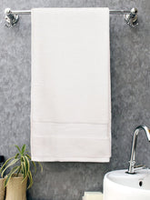 Bombay Dyeing Super Ultrx Zero Twist Plain Dyed Cotton Bath Towel 650 Gsm (White)