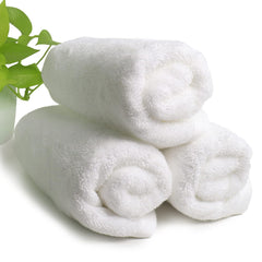 Heelium Bamboo Hand Towel 800 Gsm | Ultra Absorbent & Anti-Bacterial 3x Softer Than Cotton Towels | Pack Of 3 - White