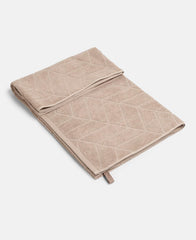 Jockey T102 Men'S Cotton Terry 600 Gsm | Ultra Soft & Durable Patterned Bath Towel (Nomad)