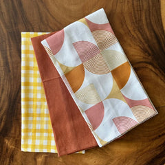 Oak & Lily 100% Cotton Kitchen Napkins Dish Towels 350 Gsm | Premium European Quality Washable, Large Size Kitchen Cloth For Roti, Cleaning, Drying | Yellow & Rust Print (Set Of 3)