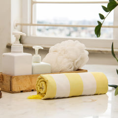 Velve 100% Bamboo Bath Towel 270 Gsm | 2x Softer & Absorbent Than Cotton Towels | Skin Friendly With Non-Toxic Colors (Yellow)