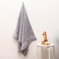 Vilasiya Plushwave 100% Cotton Bath Towel 650 Gsm | Zero Twist Yarn Luxurious Soft & Extra Absorbent Bath Towel (Light Grey)
