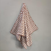 Cotton Bolls Textiles Microfiber Bath Towels 280 Gsm | Soft Coral Fleece Towel With Hook Quick Dry Super Absorbent Bath Towel For Men & Women (Zig-Zag Brown)