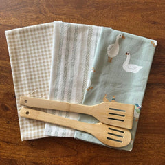Oak & Lily 100% Cotton Kitchen Napkins Dish Towels 350 Gsm | Premium European Quality Washable, Large Size Kitchen Cloth For Roti, Cleaning, Drying | Green Duck (Set Of 3)