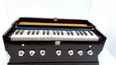 Harmonium With Bag - 7 Stopper, Churidar Double Bellow, 39 Keys, Two Reed (Bass Male), 3 1/4 Octave | Handmade Instrument