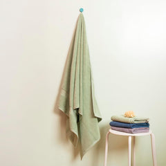 Vilasiya Whisp Premium Bath Towel 550 Gsm | Soft, Lightweight, Quick Dry & Highly Absorbent Home, Travel (Light Green)