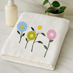 Divyam Floral Embroidered Bath Towel 350 Gsm | Premium Soft Microfiber Quick-Dry, Lightweight & Absorbent Towel With Pastel Daisy Design (Cream)