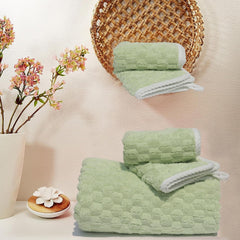 HomeCloud Microfiber Soft & Fuffy Bath & Face Towel 400 Gsm With Hanging Loop | 3x Softer Than Cotton Towels | Highly Absorbent Set Of 2 (Green)