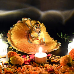 Laddu Bal Gopal Idol - Little Krishna Idol, Golden, Brass Idol, Small Size, Makhan Chor Idol - Kanha Ji Ki Murti For Pooja Room, Golden Handmade Statue | All Occasion, Thakur Ji Idol