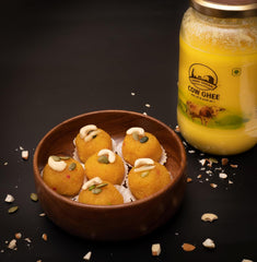 100% Natural Cow Ghee By Swad Sadan | Vedic Bilona Method Traditional Healthy Desi Cow Ghee Boost Your Energy | (900ml) 30.4 Ounce | Jar Pack