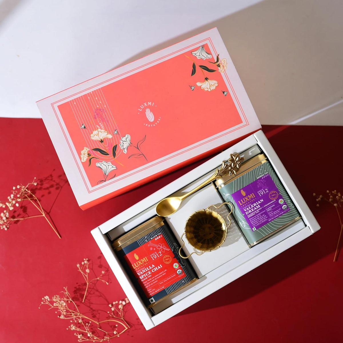 Luxmi Estates Loose Leaves Sleep Tea Gift Box - 1 Valerian Dream+ 1 Vanilla Spice Chai+ 1 Bucket Infuser & 1 Spoon | Caffeine Free Black Tea & Herbal Tea