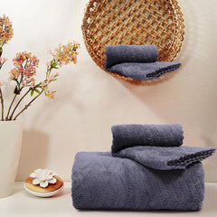 Homecloud Ultra Soft 1 Bath + 1 Face Towel 700 Gsm | 3x Softer Than Cotton Towels Highly Absorbent & Ultra Fast Dry Towel | Set Of 2 (Dark Grey)