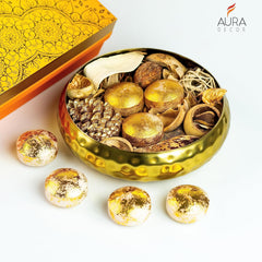 GOLDEN FLOATING POTPOURRI CANDLES URLI GIFT SET FOR DECURATE CANDLES