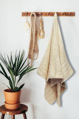 Velve Bamboo 100% Bamboo Bath Towel 600 Gsm | Ultra Soft, Super Absorbent, Antibacterial Bath Towel For Men & Women (Beige)
