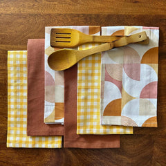Oak & Lily 100% Cotton Kitchen Napkins Dish Towels 450 Gsm | Premium European Quality Washable, Large Size Kitchen Cloth For Roti, Cleaning, Drying | Rust Geometric (Set Of 6)