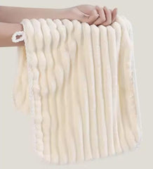 HomeCloud Microfiber Soft & Fuffy Hand Towel 400 Gsm | Hanging Loop Soft, Highly Absorbent & Fast Dry Hand Towel (Set Of 2) - Linning Multicolor