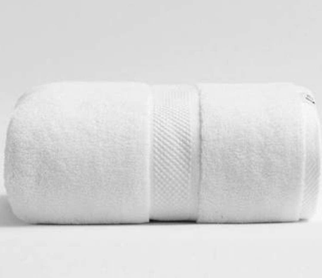 Omaja Home Zero Twist Egyptian Cotton Extra Large Bath Towel 500 Gsm (White)