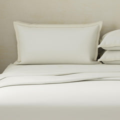 100% Cotton Plain Bedsheet Set With 4 Pillow Covers - 108 X 108 Inches, White | 400 Thread Count - Gift For Weddings Or Anniversary King Size Bedsheet