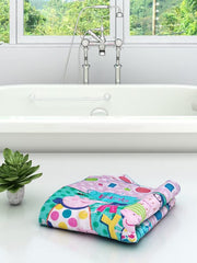 Athom Living Peppa Pig Day Out Kids Bath Towel 350 Gsm | Super Soft, Quick Dry, Highly Absorbent, Lightweight & Durable Towel