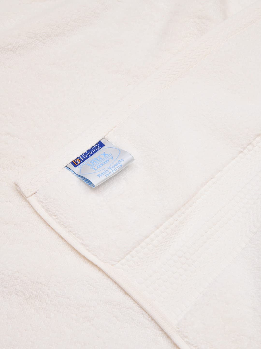 Bombay Dyeing Super Ultrx Zero Twist Plain Dyed Cotton Bath Towel 650 Gsm (White)