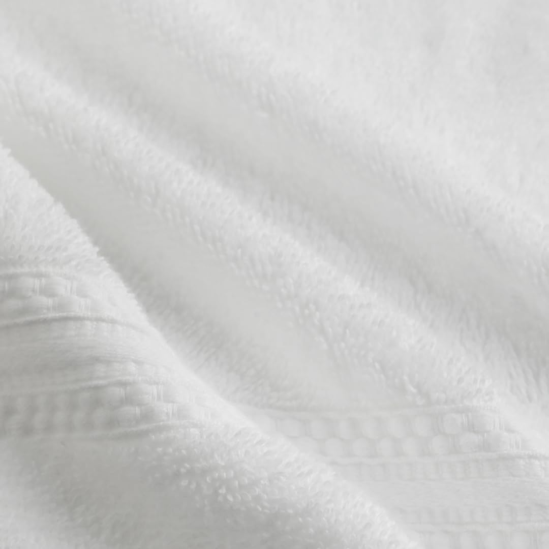 Livspace Bath Towel 475 Gsm | Bath Towels Large Size 100% Cotton, Solid Dyed, Super Soft, Absorbent (Paleto Collection - Optical White)
