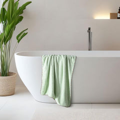 Spread Spain Microfiber Bath Towel 340 Gsm | Bath Towel For Men & Women Extra Soft Plush & High Absorbent | Set of 1 (Olive)