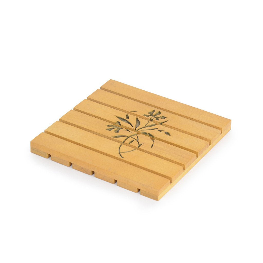 Hand Carved Steam Beach Wood Square Trivet Set Of 1 - 6 X6 Inches Yellow | Coasters For Drinks - Hot & Cold Wooden Coaster Sets For Dining, Tea & Coffee Table