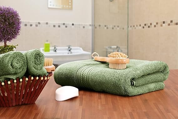 Showstopper Cotton Bath Towel 500 Gsm (Forest Green)