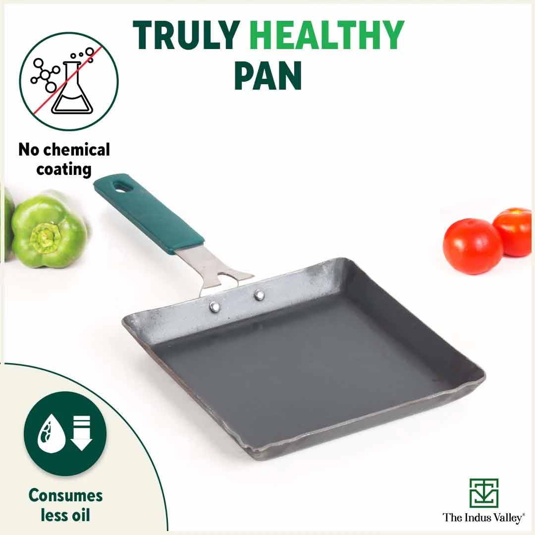 Pre-Seasoned Iron Square Omlette Tawa With Bakelite Handle - Very Small, 14cm, 5.5 Inch, 0.35 Kg | Induction Friendly, Pre-Seasoned Fry Pan, 100% Pure & Toxin-Free, No Chemical Coating