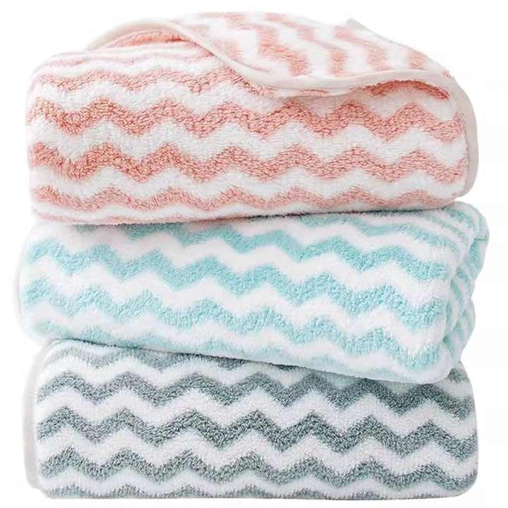 Ayus Microfiber Bath Towel 900 Gsm | Lightweight & Quick Drying Ultra Absorbent Towel - Pack Of 3 (Multicolor)