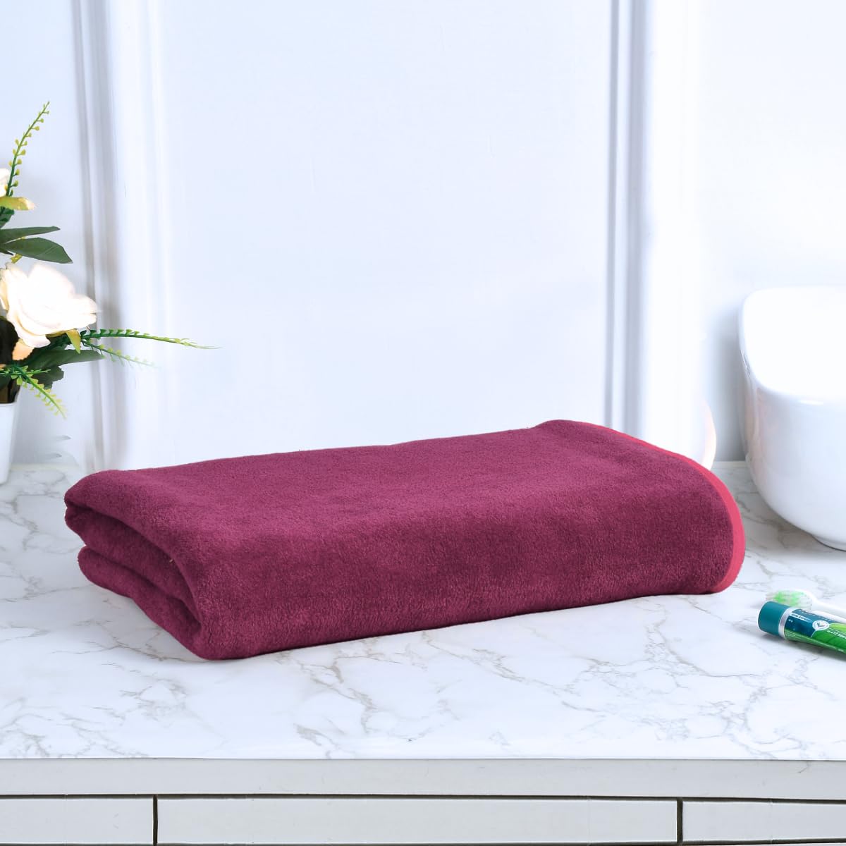 Black Gold The Finer Touch Premium Microfiber Bath Towels 400 Gsm | Lightweight Ultra-Soft Fade Resistant (Purple)