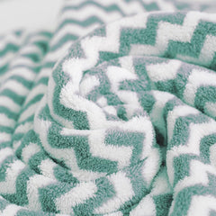 Black Gold The Finer Touch Microfiber Zigzag Bath Towel 1050 Gsm | Soft & Quick Dry Towel Lightweight & Absorbent Use For Men & Women (Peacock Green) - Pack Of 3