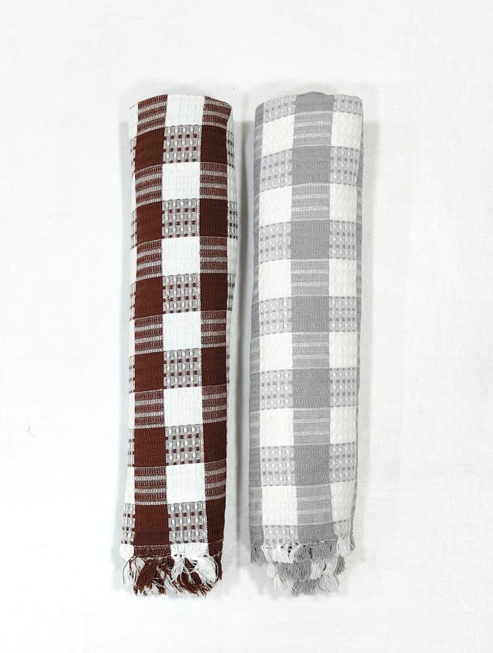 Bombay Dyeing Rimzim 100% Cotton Printed Soft & Slick Quick Drying Bath Towels 500 Gsm (Dark Brown & Grey) - 2 Pcs