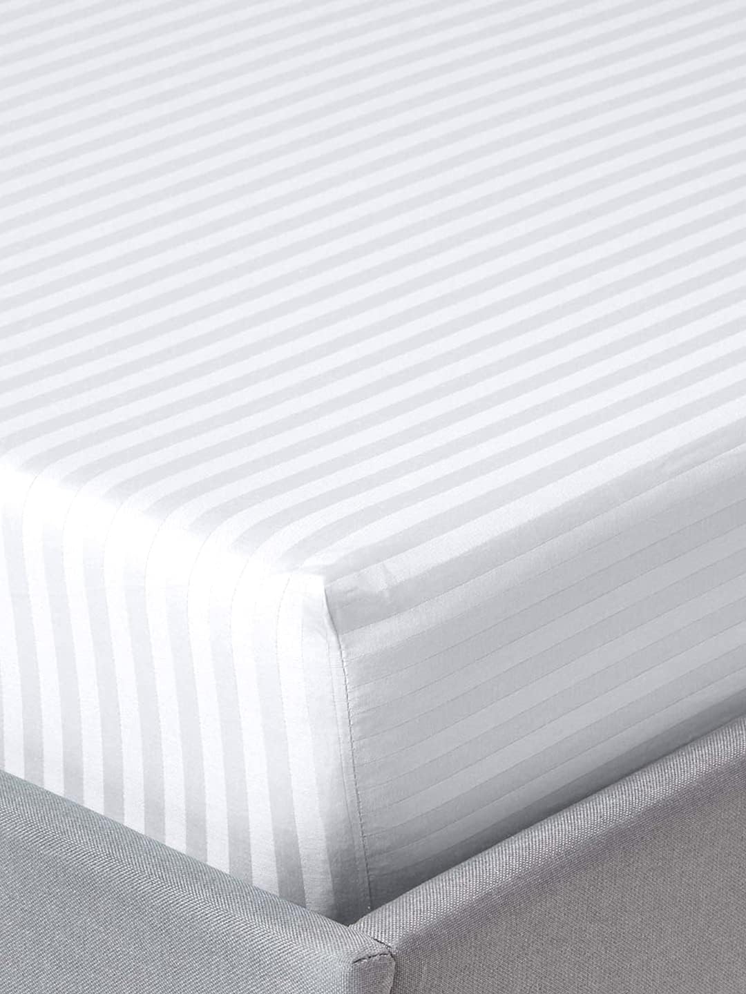 Stripes Queen Fitted Sheet With 2 Pillow Covers - 60 X 78 Inches, White | Comfort & Luxury With Bedsheet | Soft & Comfortable Surface