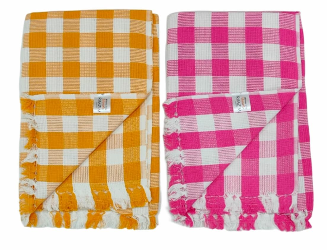 Bombay Dyeing Rimzim 100% Cotton Printed Soft & Slick Quick Drying Bath Towels 500 Gsm (Orange & Pink) - 2 Pcs
