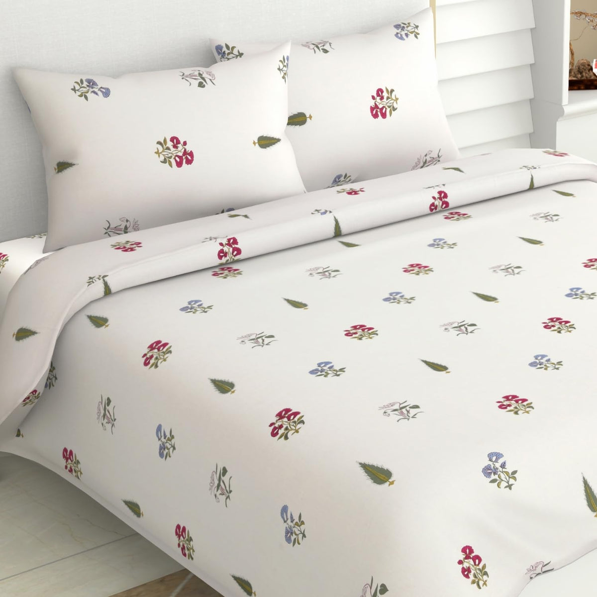 Flat Bedsheet Queen Size Bed With 2 Pillow Covers - 100 X 90 Inches, White & Green | Soft, Breathable & Durable | Skin-Friendly & Durable