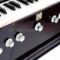 Harmonium With Bag - 39 Keys, Double Reed (Bass Male), Double-Bellow, 7 Stoppers, 3 1/4 Octave | Easy To Pump, Tuning 440 Standard Pitch